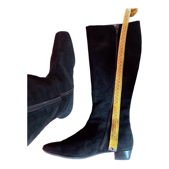 Suede tall boots - Picture 8 of 11